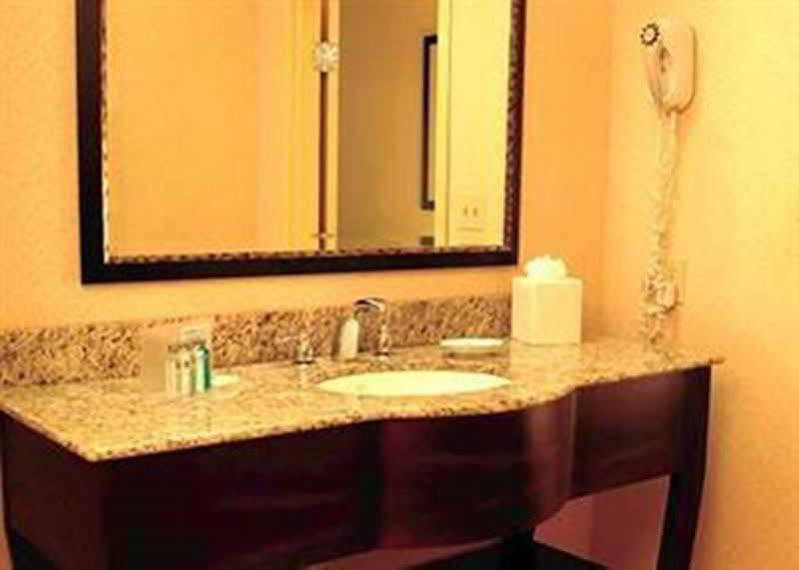 Hampton Inn And Suites Hope Экстерьер фото